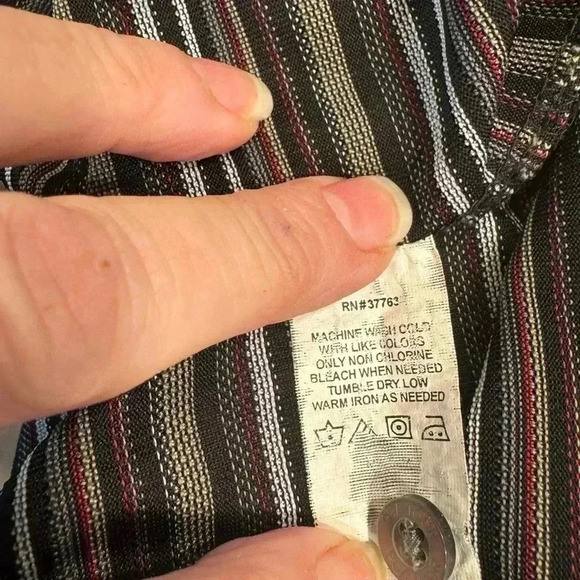 PGA tour polo shirts (2) in lot.striped 1-red 1-black size large - Picture 8 of 10